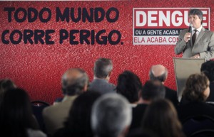 Secretário Antônio Jorge destaca a importância da atuação coletiva no combate à dengue.; Foto: Agência Estado