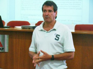 Claudio Scarparo Silva - palestrante. Foto: Luiz Otavio Petri